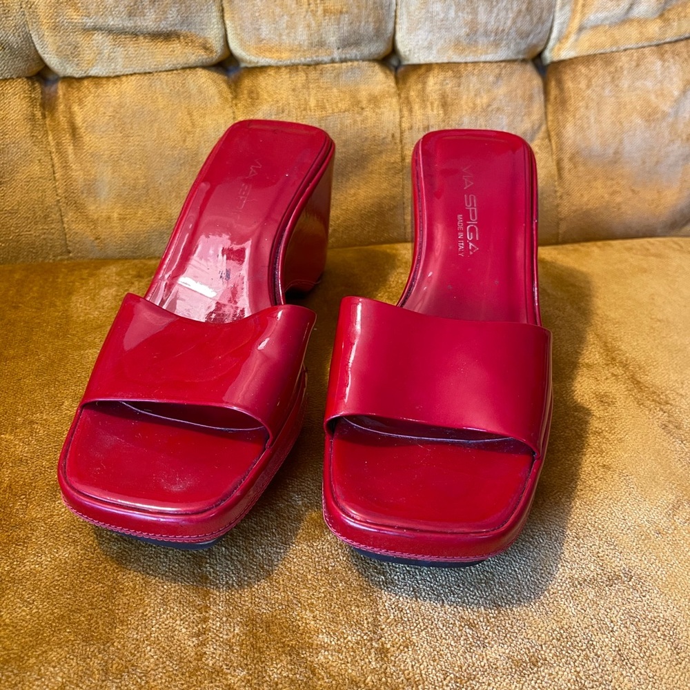 Via Spiga Red Gloss Slip On Wedges